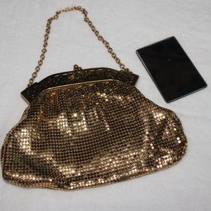 COPY - Gold Mesh Whiting & Davis Co Clutch Purse Excellent Vintage Condition